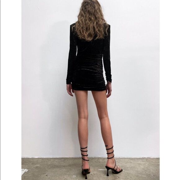 NWT ZARA SHOULDER PAD DRAPED DRESS - Picture 6 of 8